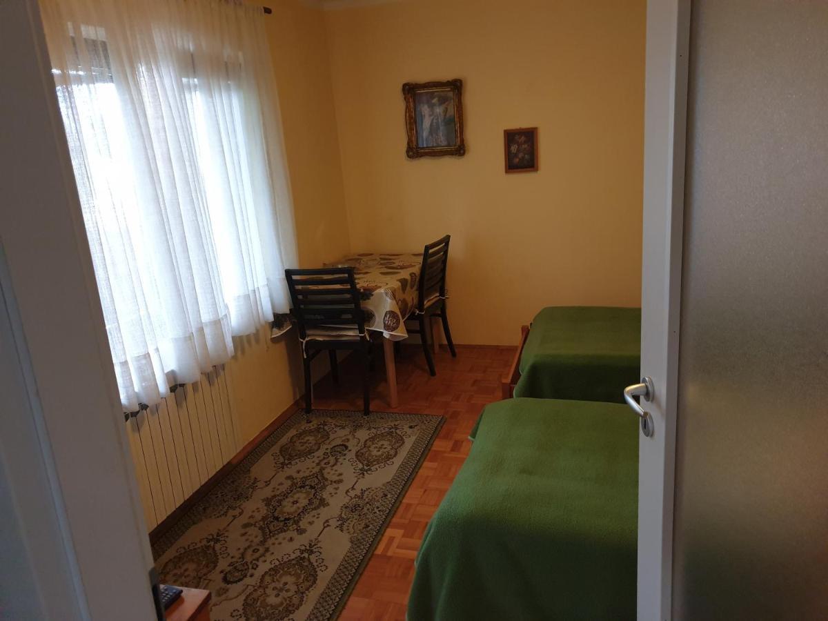 Pansion Pernjak Rijeka Exteriér fotografie